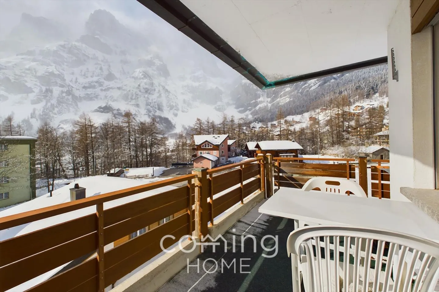 Acquistare uno studio a Leukerbad - rifugio accogliente con balcone e vista sulle montagne - Foto 10 di 12