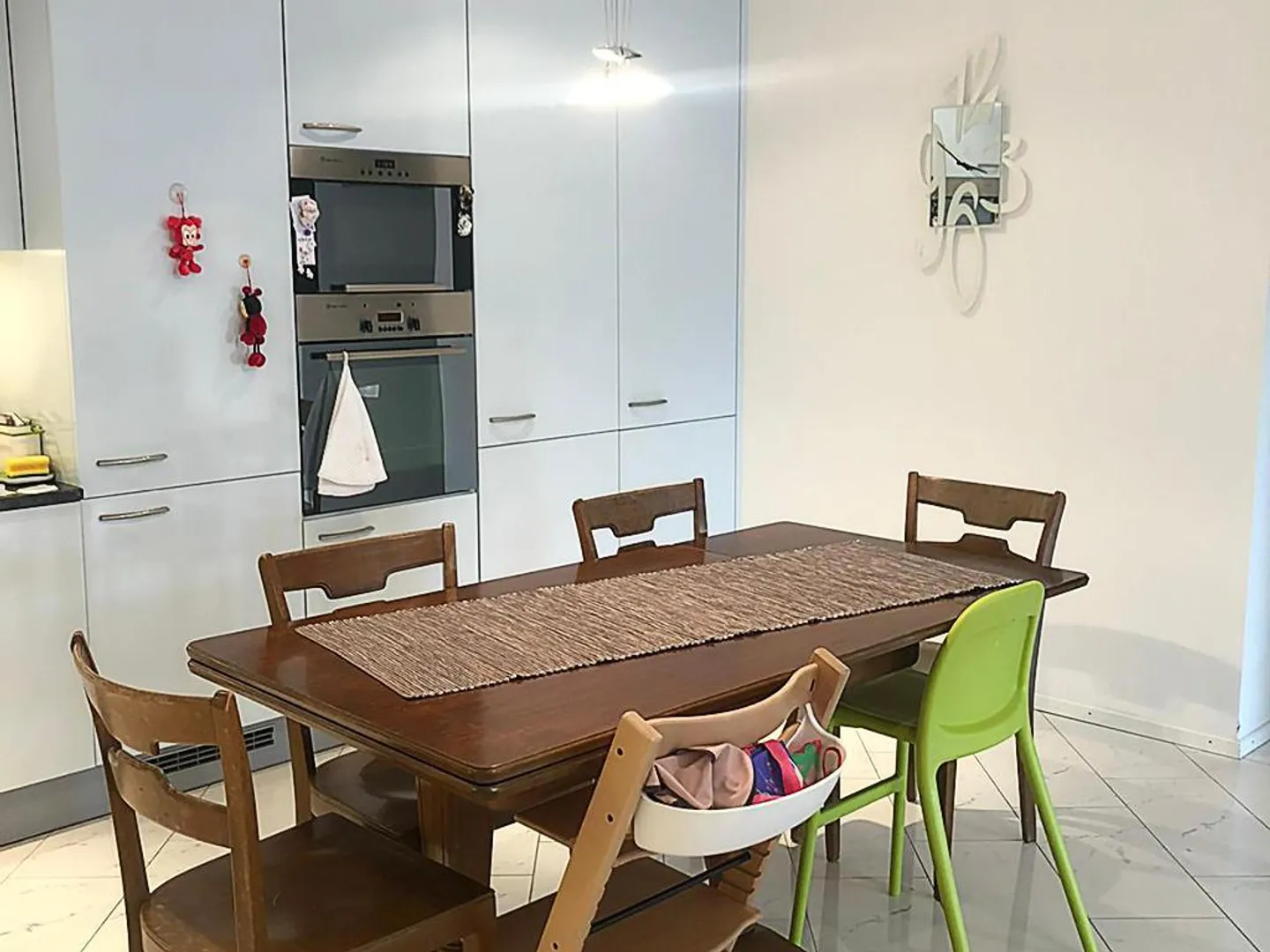 Modern 3.5-Room Apartment - Photo 3 of 5