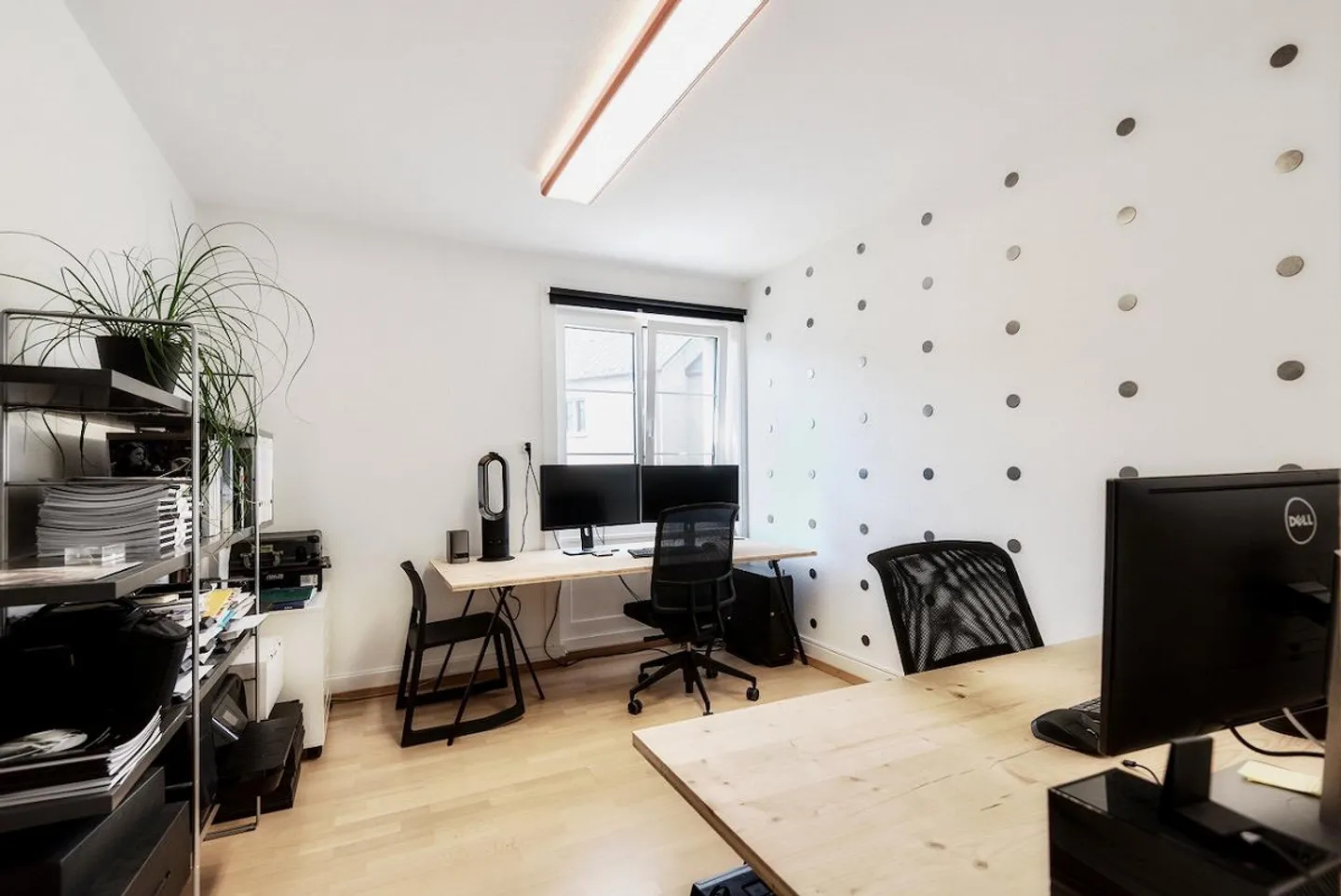 Office space in a shared office - Photo 4 of 8