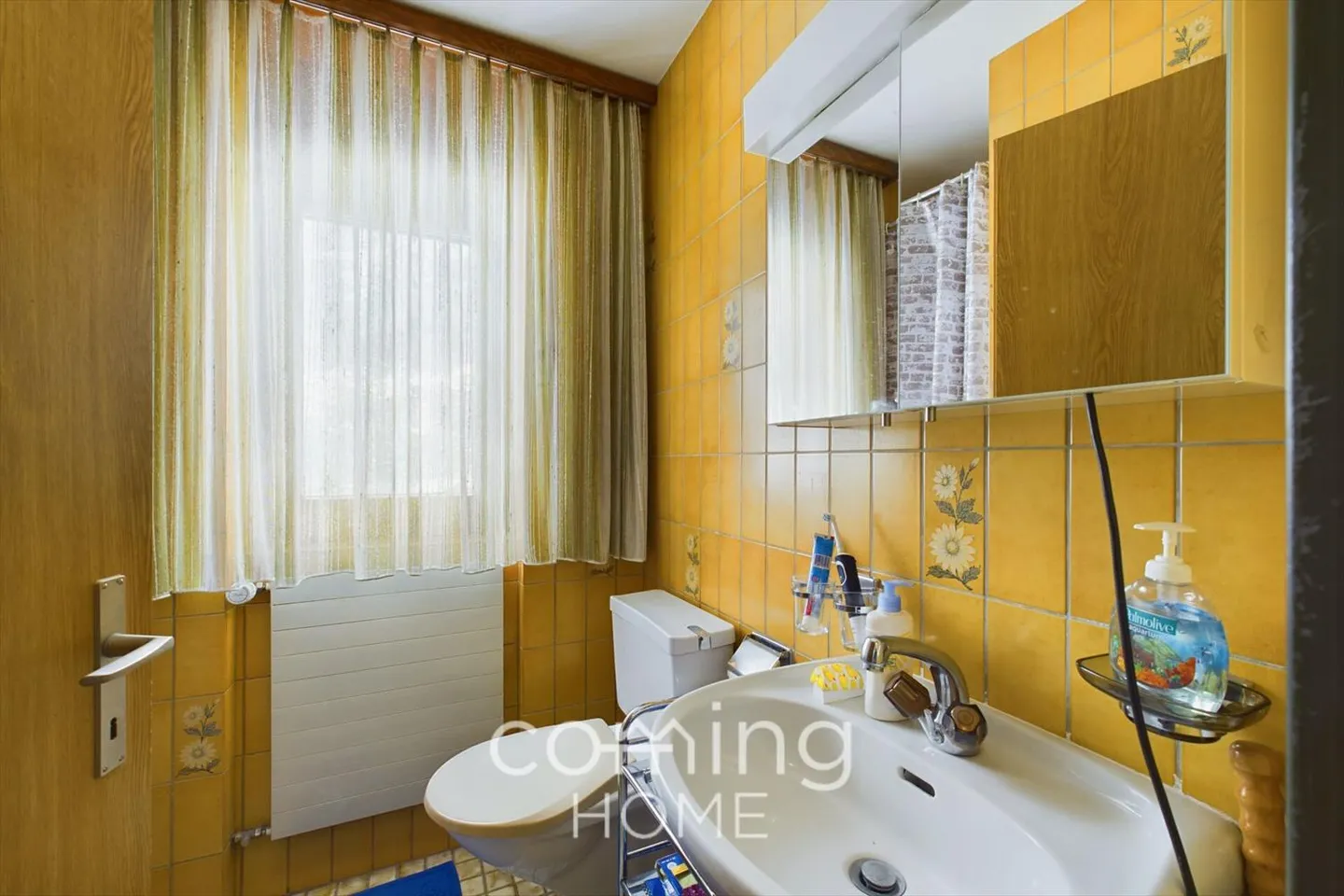 Acquistare uno studio a Leukerbad - rifugio accogliente con balcone e vista sulle montagne - Foto 7 di 12