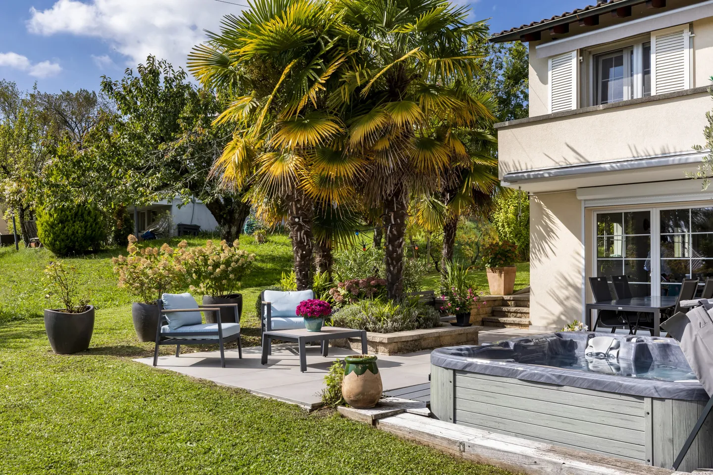 Charming Villa in Lonay - Photo 11 of 12