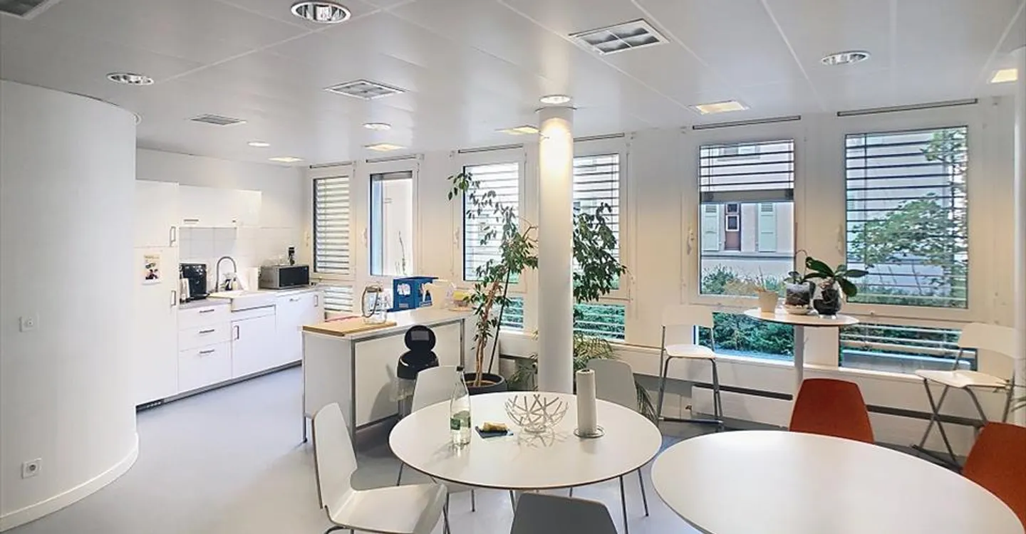 Negozio in affitto - Foto 5 di 11