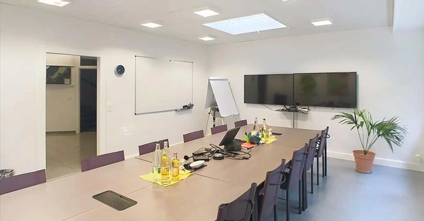 Negozio in affitto - Foto 8 di 11