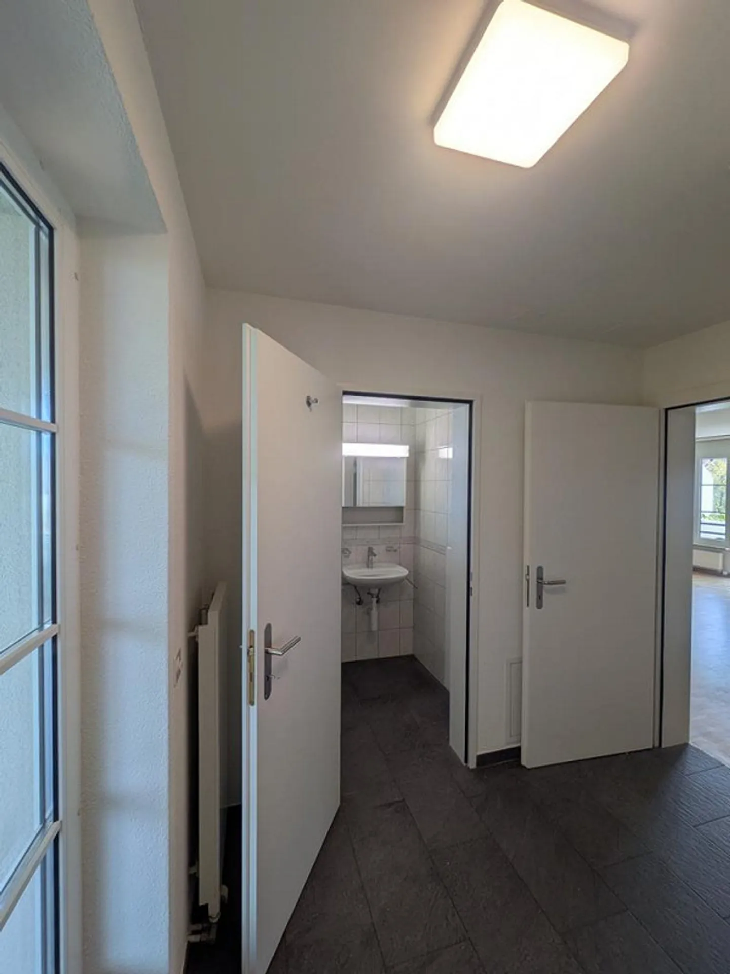Attractive 4.5-room maisonette apartment - Photo 2 of 12