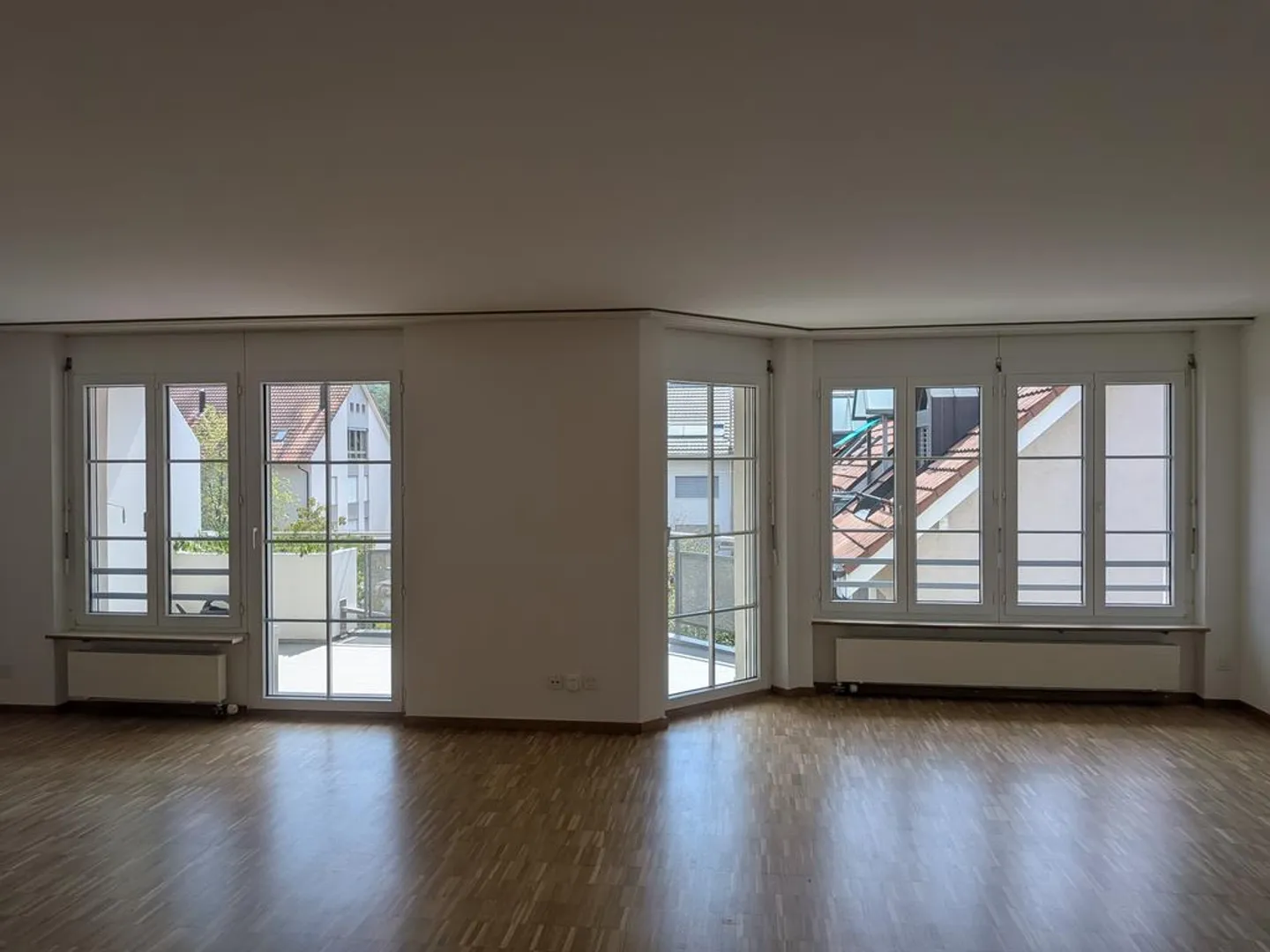 Attractive 4.5-room maisonette apartment - Photo 3 of 12