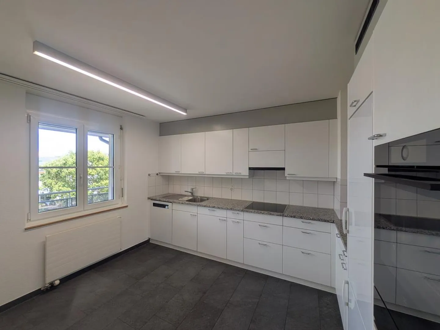 Attractive 4.5-room maisonette apartment - Photo 4 of 12