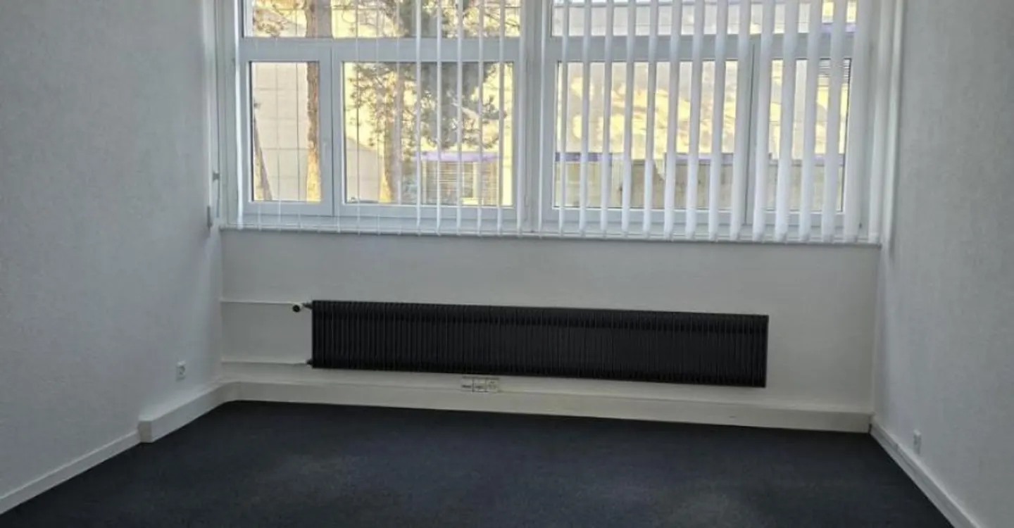 Commercial space of 163 m2 - Photo 5 of 8