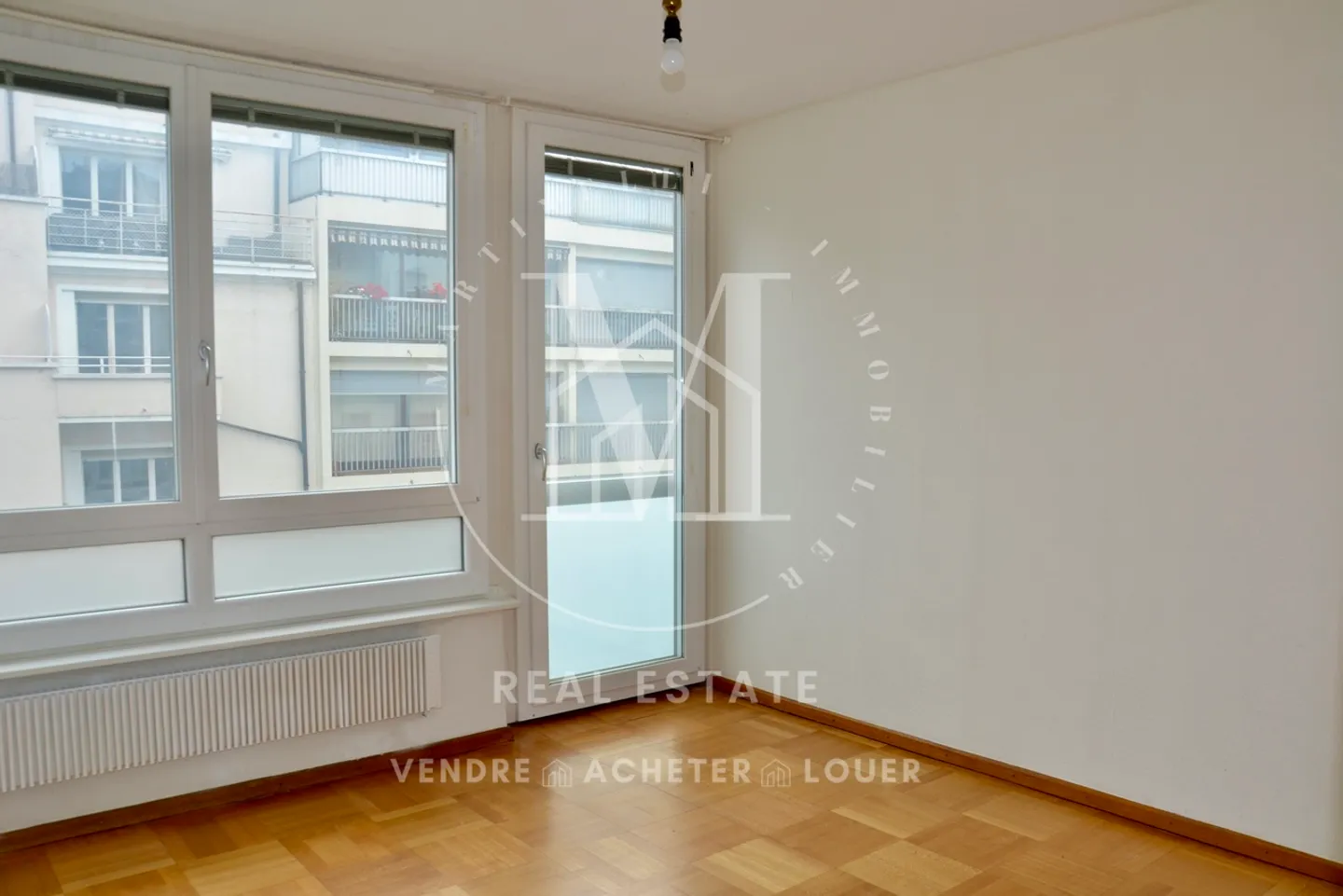 Apartment for rent - Photo 4 of 5