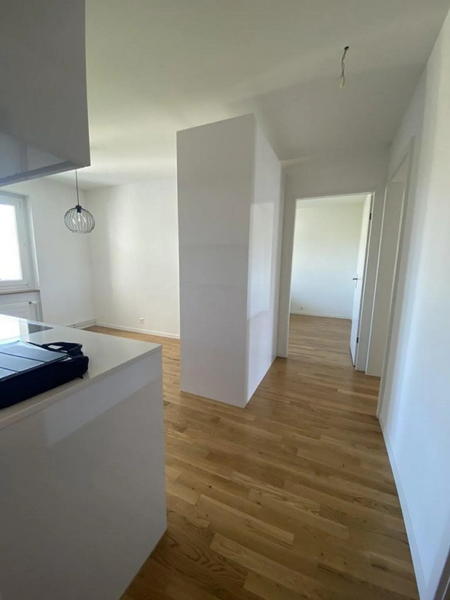 Appartement de 3,5 pièces rénové en 2021 avec patio - Photo 1 sur 8