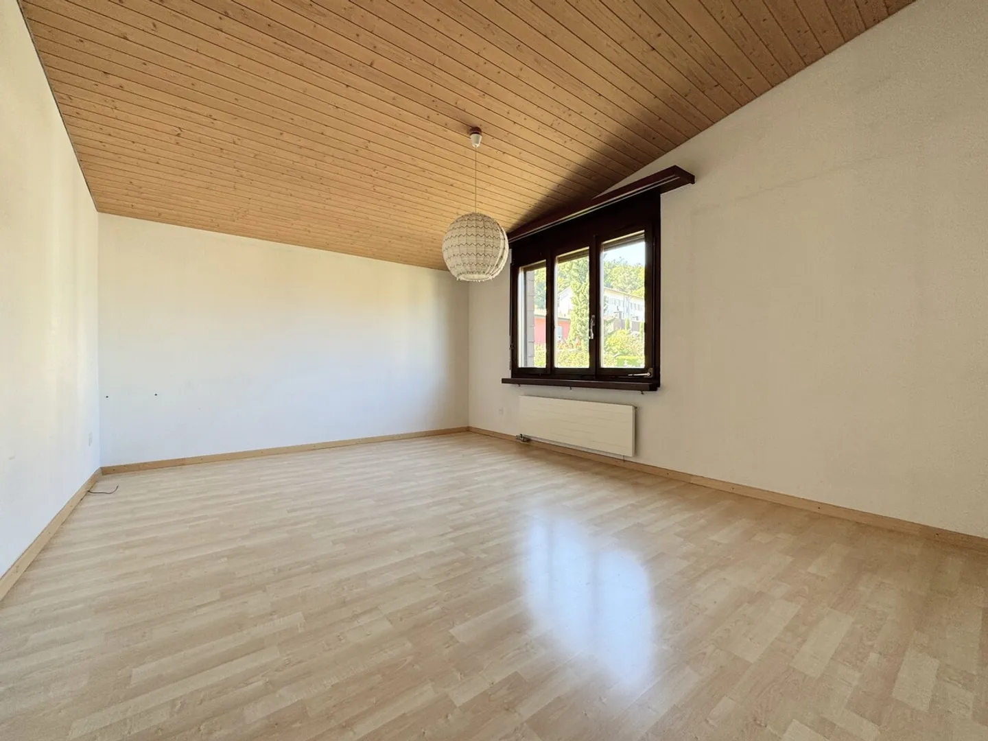 Casa unifamiliare di 5½ locali con veranda e stanze hobby riscaldate - Foto 8 di 8