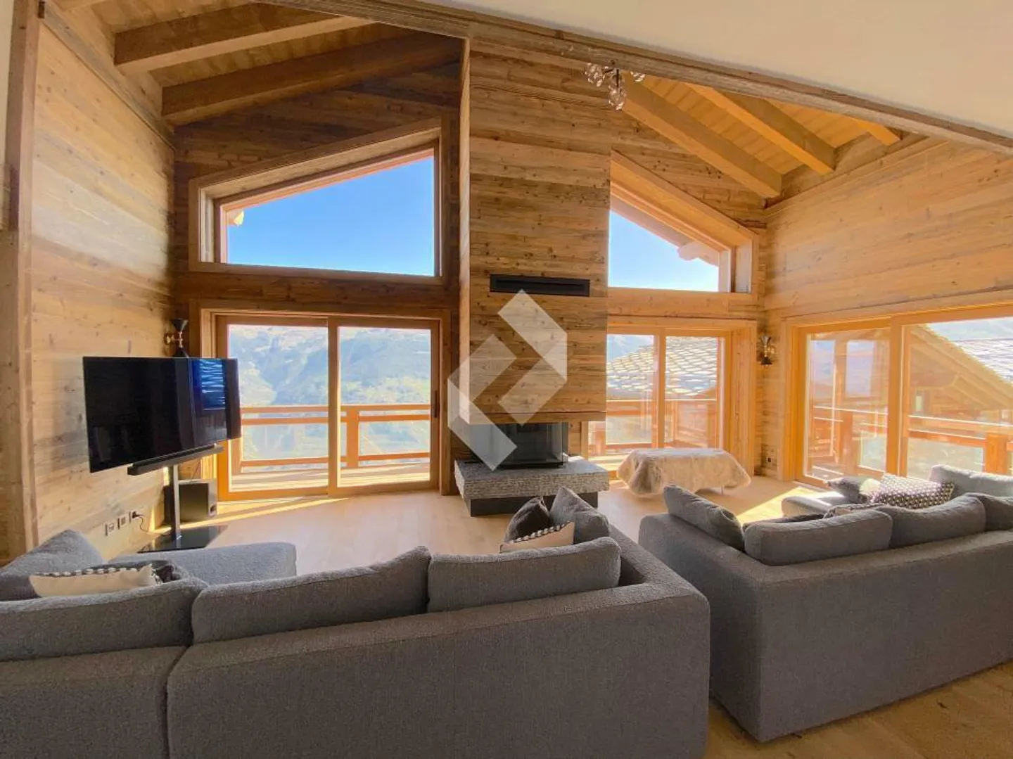 Bellissimo chalet da sci direttamente alla seggiovia - Foto 4 di 13