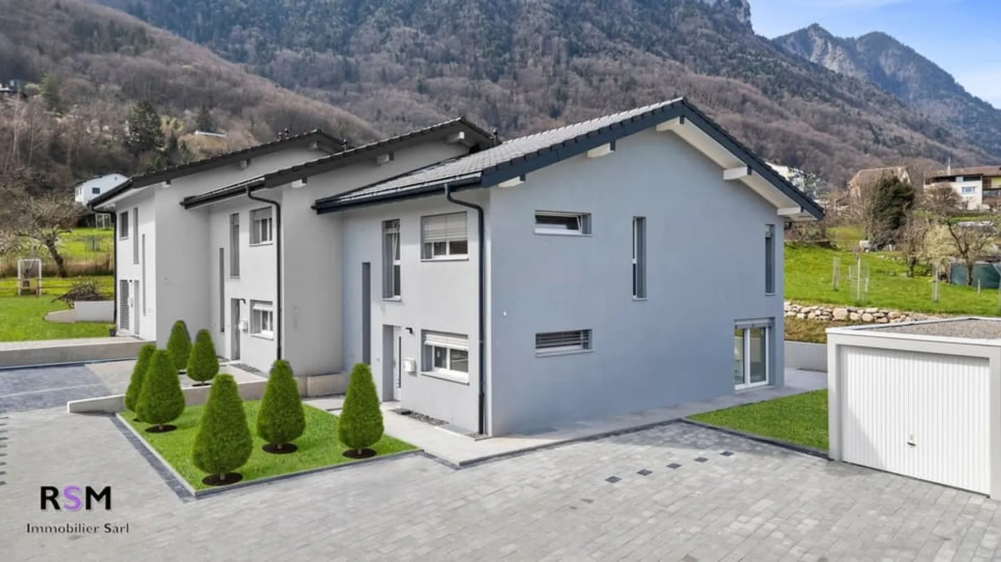 Villa semi-indipendente nuova e radiosa di 5.5 stanze con vista lago a St-Gingolph - Foto 2 di 10