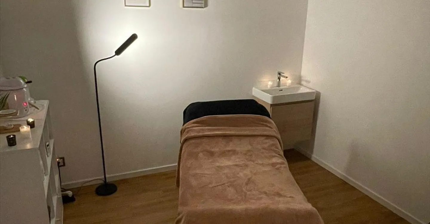 Shop for rent - Photo 2 of 5