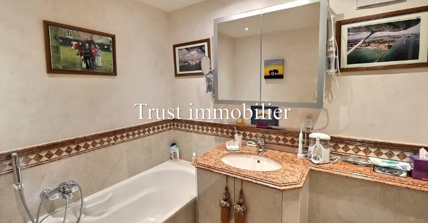 Appartamento in stile chalet a Crans-Montana - Foto 7 di 9