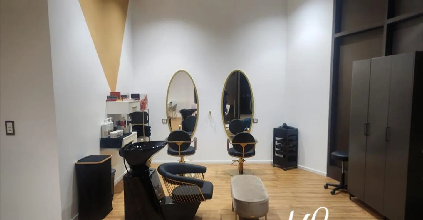 Shop for rent - Photo 3 of 5