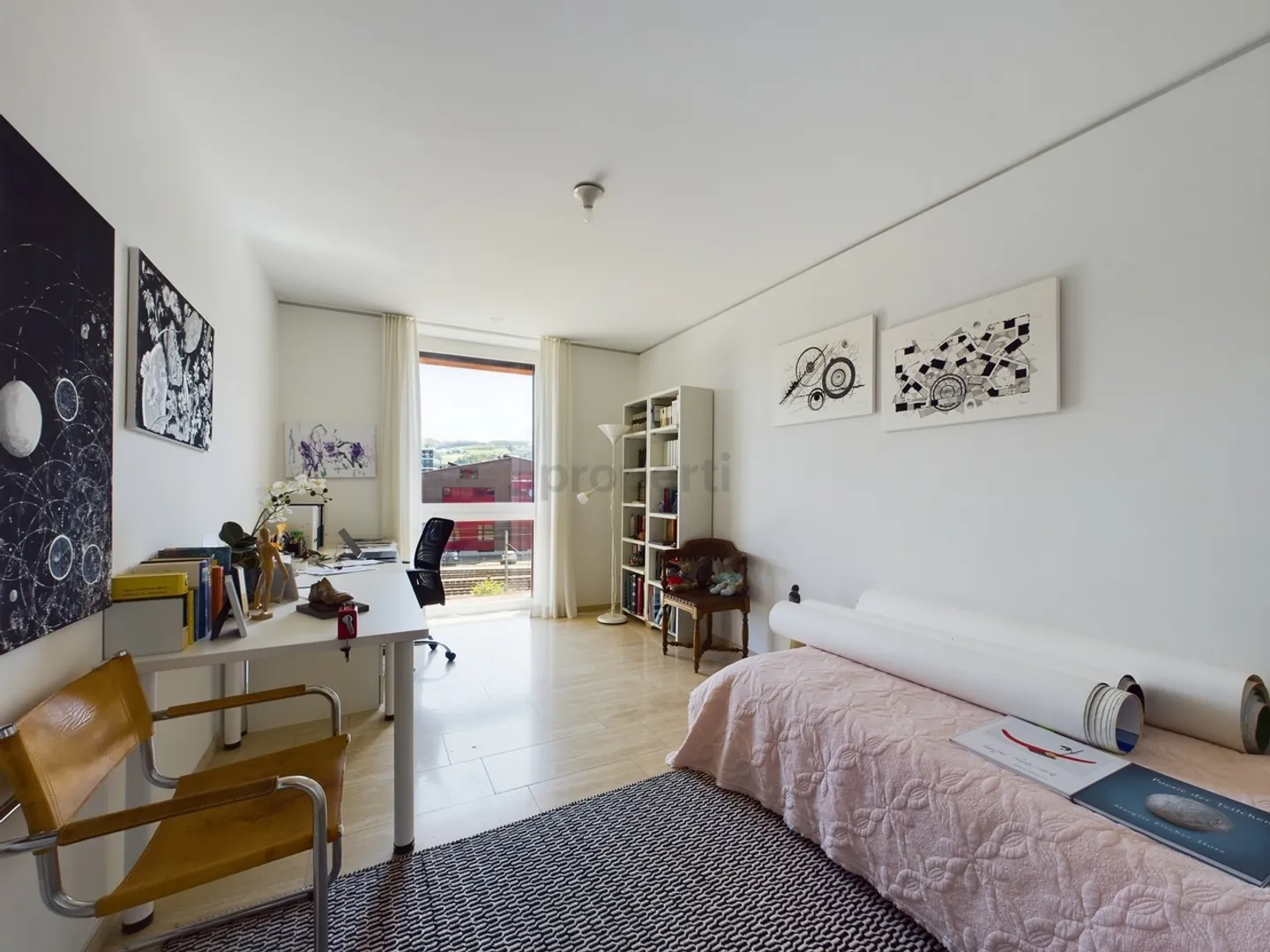 Modern and bright 3.5-room apartment with balcony in the heart of Zug - Photo 8 of 10