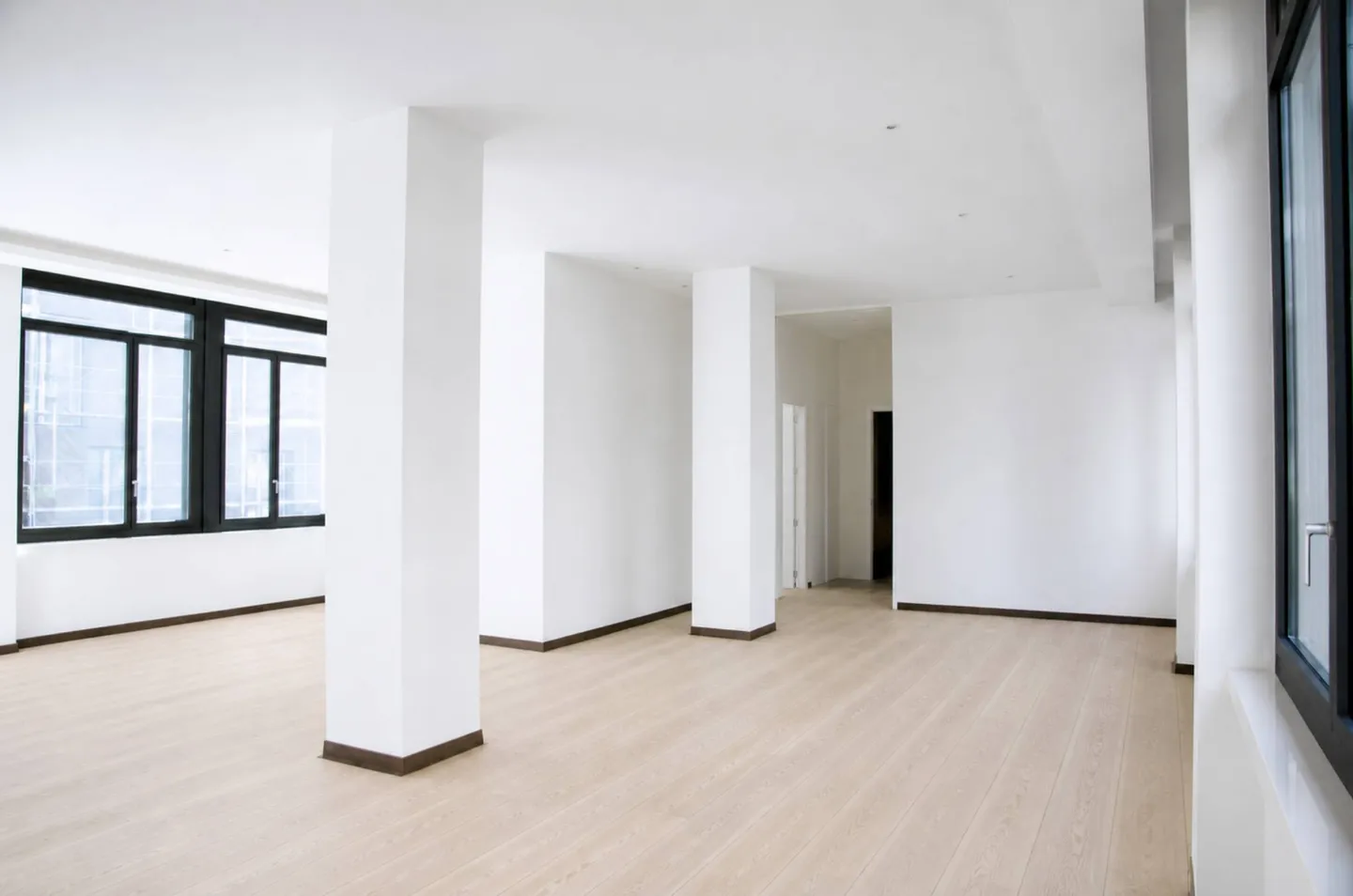 Luxury Apartment with Unique Design - Photo 2 of 7