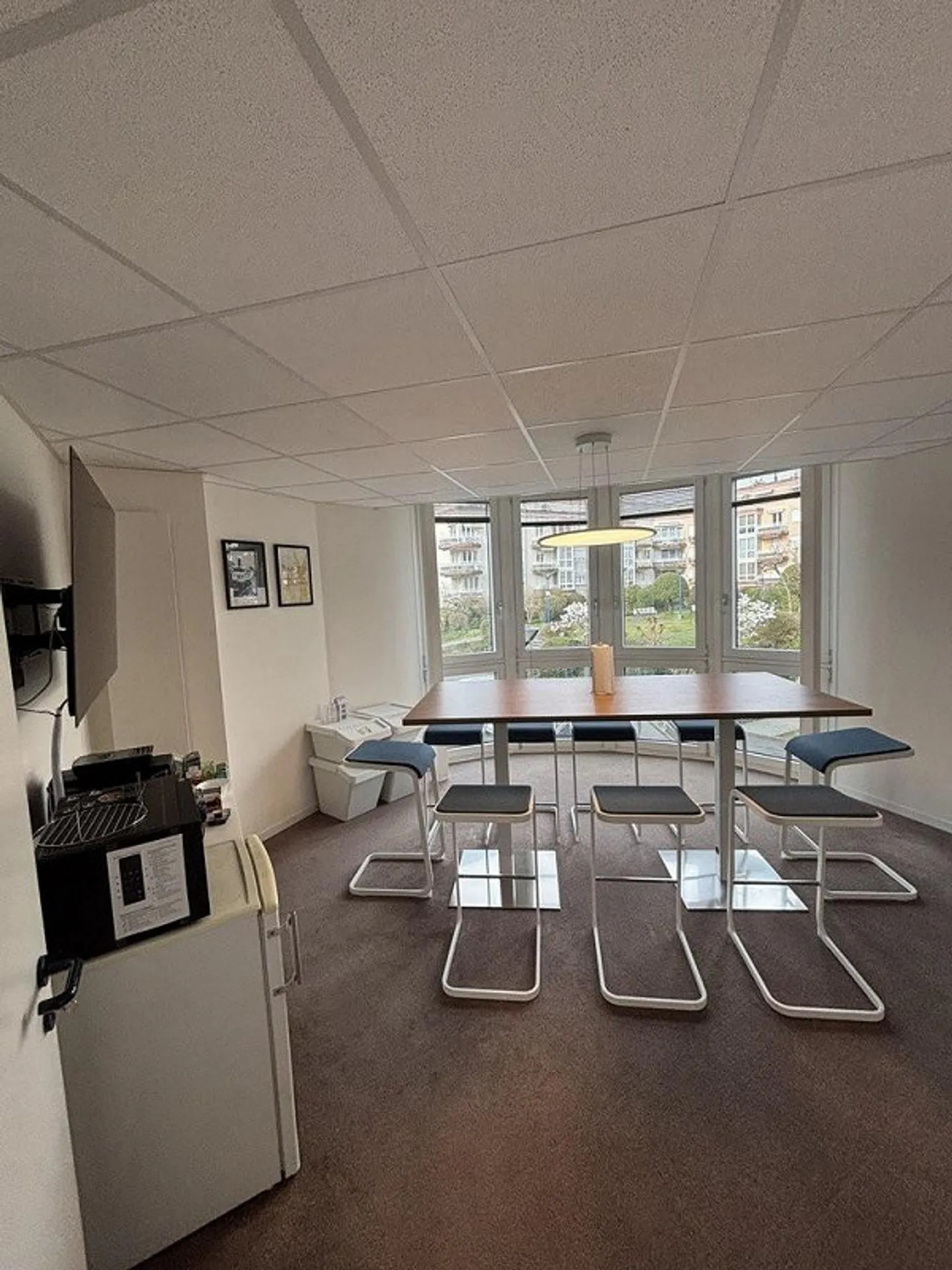 Zu ergreifen! Große Verkaufsfläche in Nyon - Foto 6 von 8