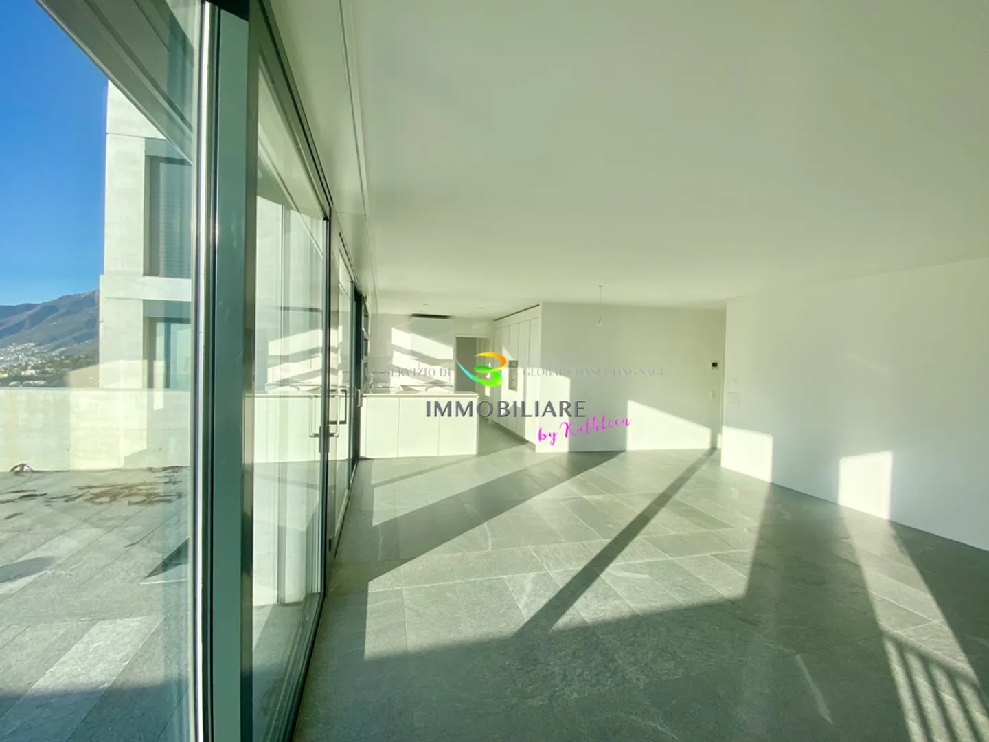 Appartement en loft avec une vue imprenable sur le lac, grande terrasse - Photo 8 sur 13