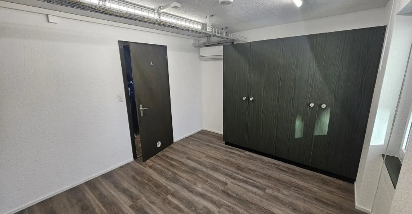 Uffici di 80 m2 - Foto 6 di 13