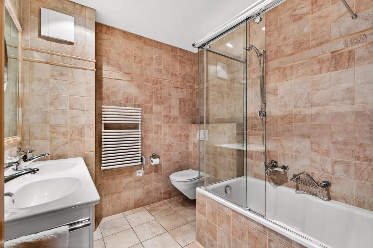 Appartamento Elegante con Vista Alpina - Foto 8 di 13