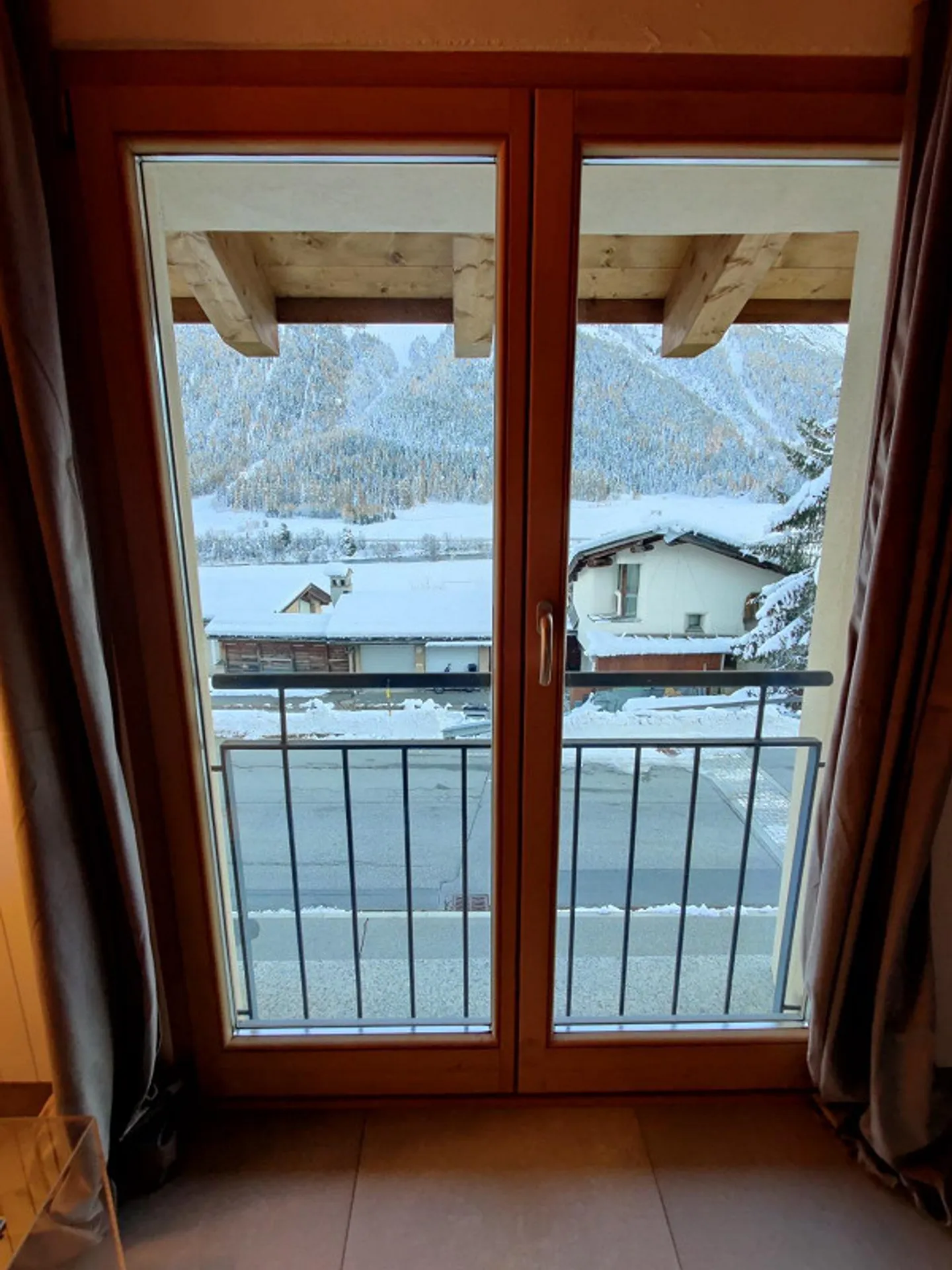 Attractive commercial property in a quiet location with great potential - Photo 5 of 10