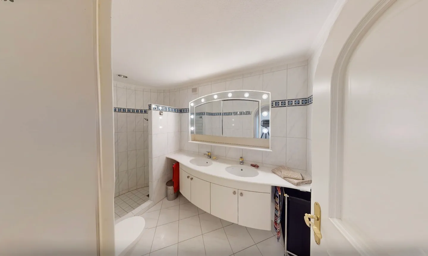 Casa vacanze in una delle zone residenziali più ambite di Ascona - Foto 17 di 19