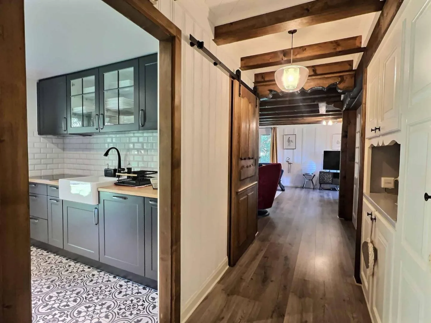 Magnifico chalet a Châtel-St-Denis! - Foto 3 di 13