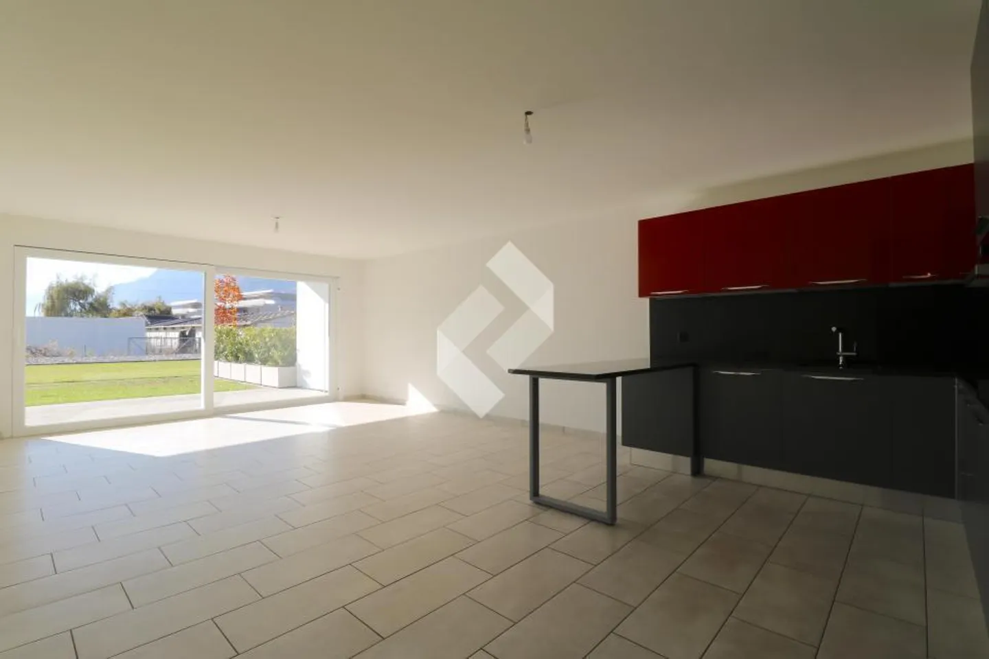 Sunny Ground Floor!! - Photo 7 of 13