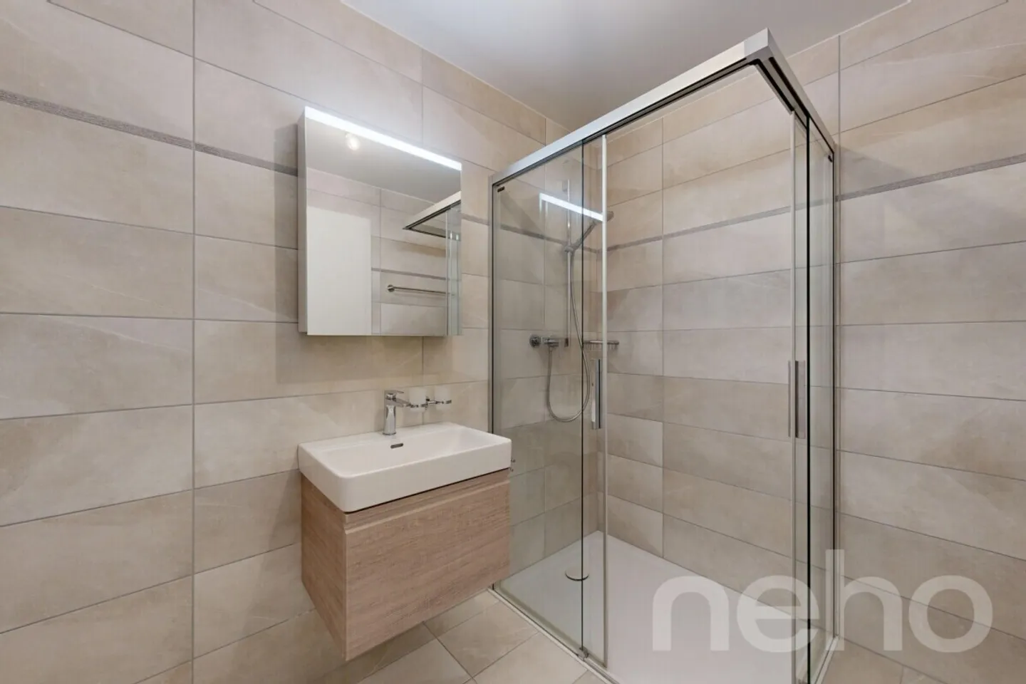 Spacious 4.5 rooms in the center of Monthey - Photo 8 of 13