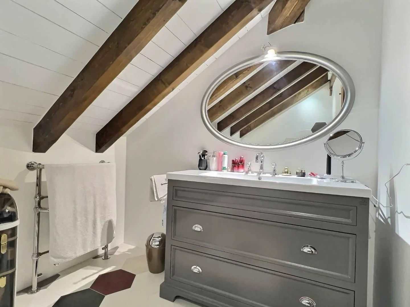 Magnifico chalet a Châtel-St-Denis! - Foto 11 di 13