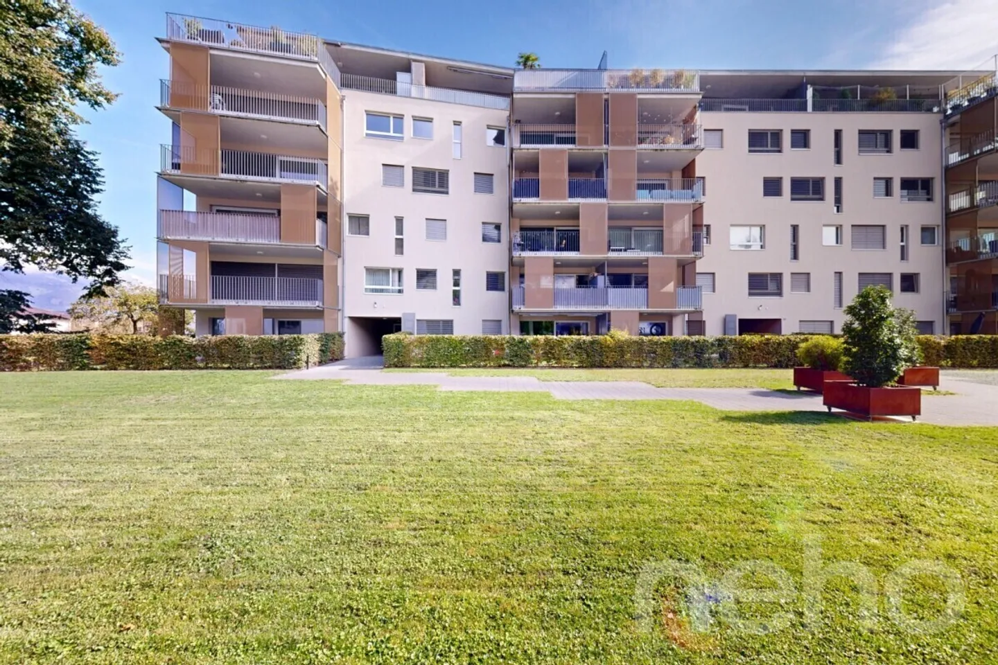 Spacious 4.5 rooms in the center of Monthey - Photo 11 of 13