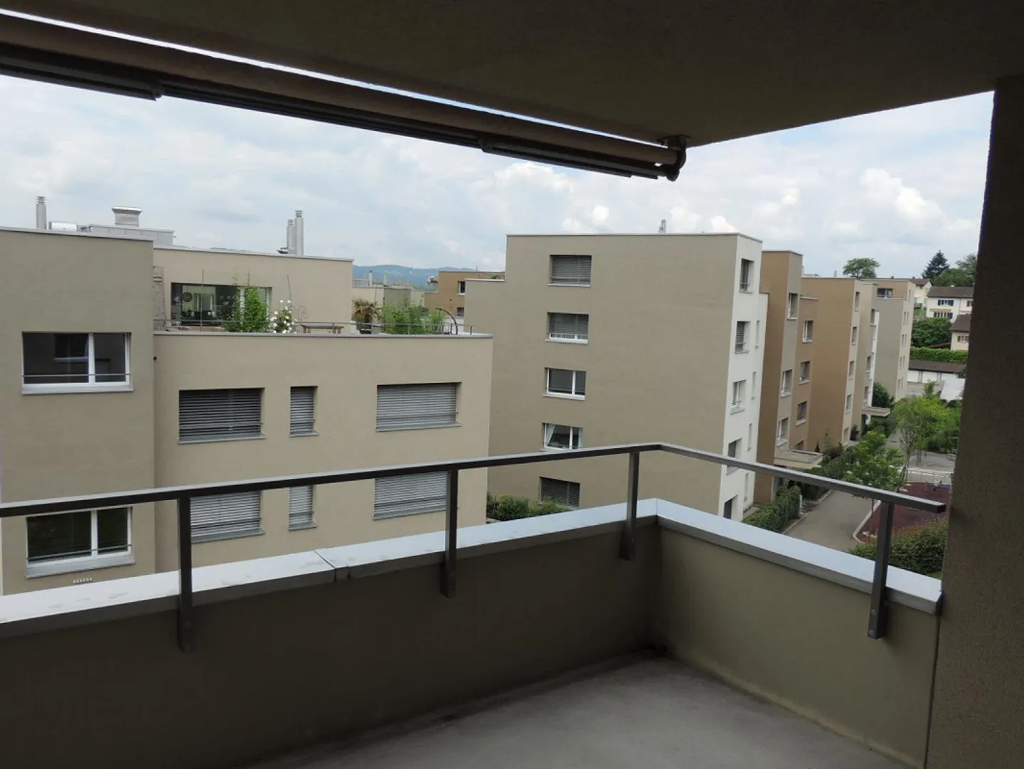 Modernes Apartment mit Terrasse - Foto 9 von 10