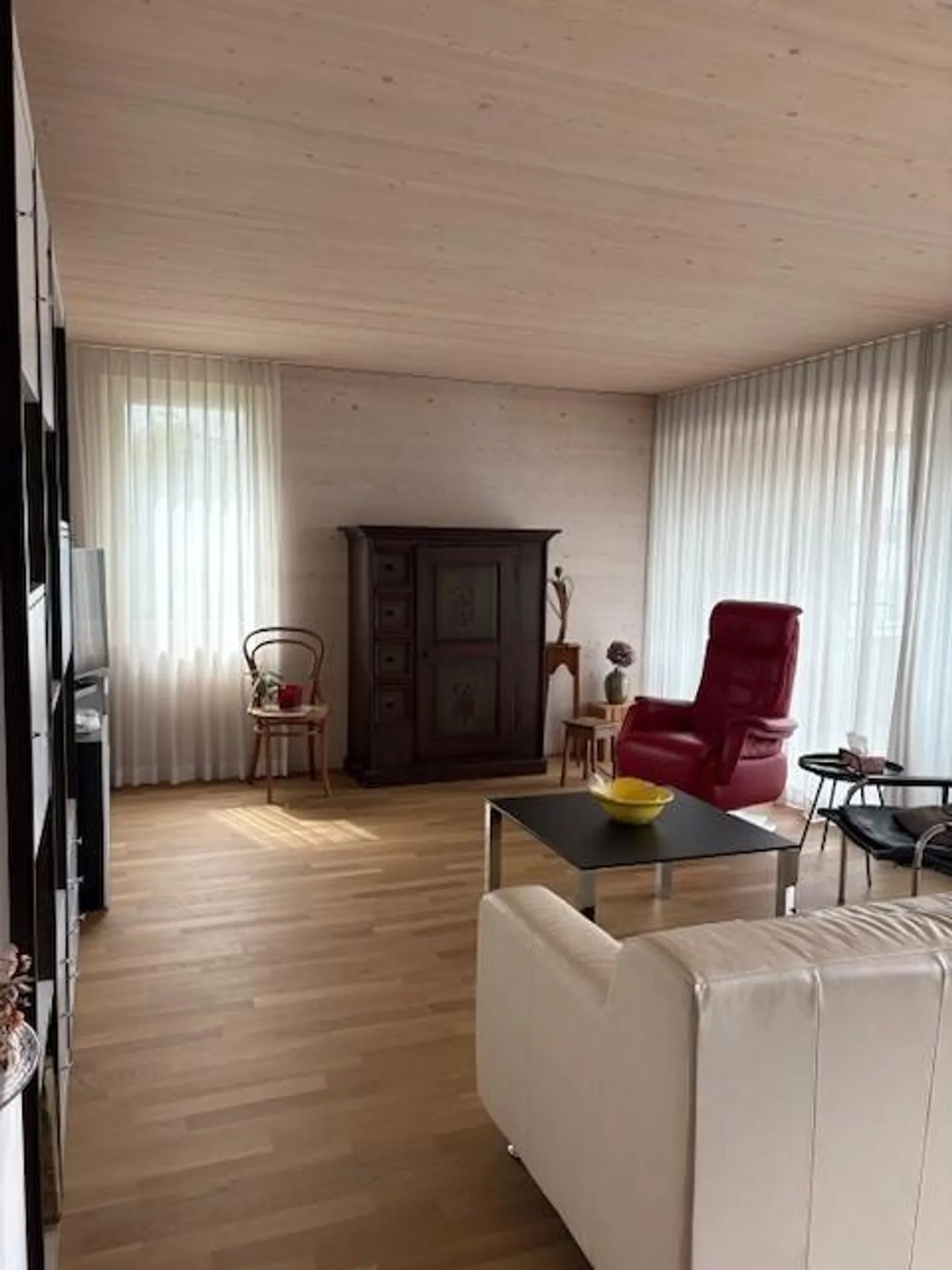 Geräumige Wohnung in Luzern - Foto 2 von 9