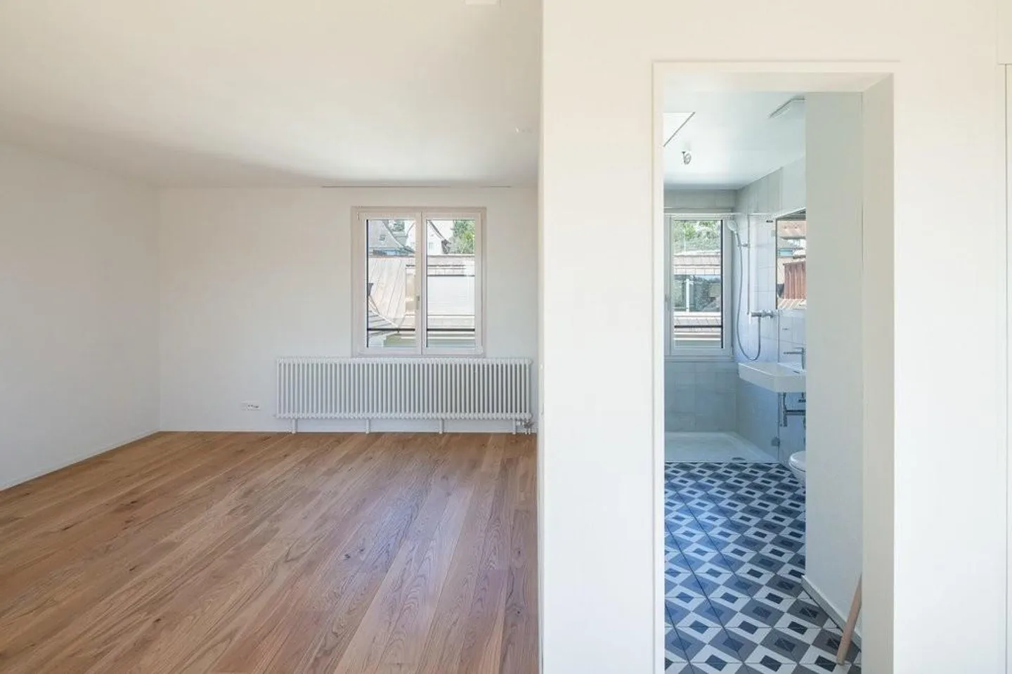 Light-Filled Loft Apartment - Photo 6 of 10