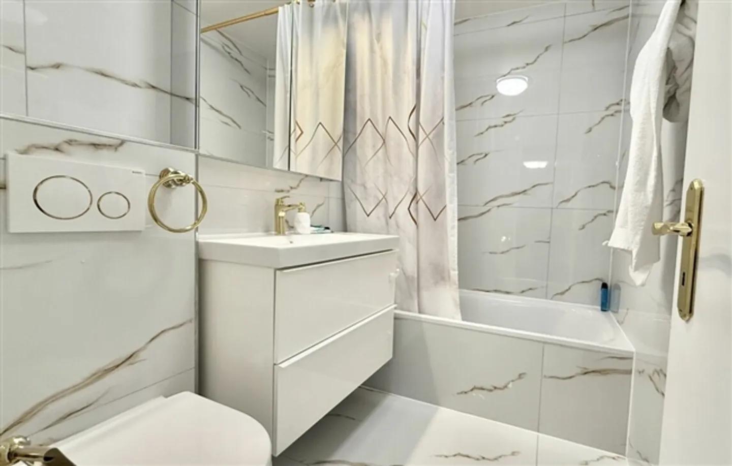 Spacious 4.5-room apartment in the popular Holenacker district - Photo 9 of 11