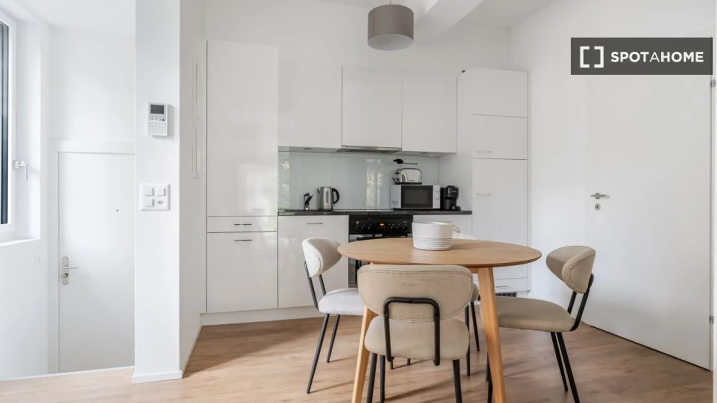 Appartamento in affitto - Foto 6 di 15