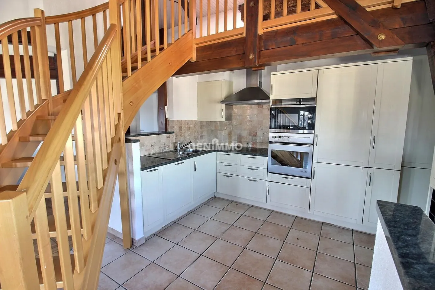 Außergewöhnliches Penthouse mit Aussicht - Foto 3 von 13