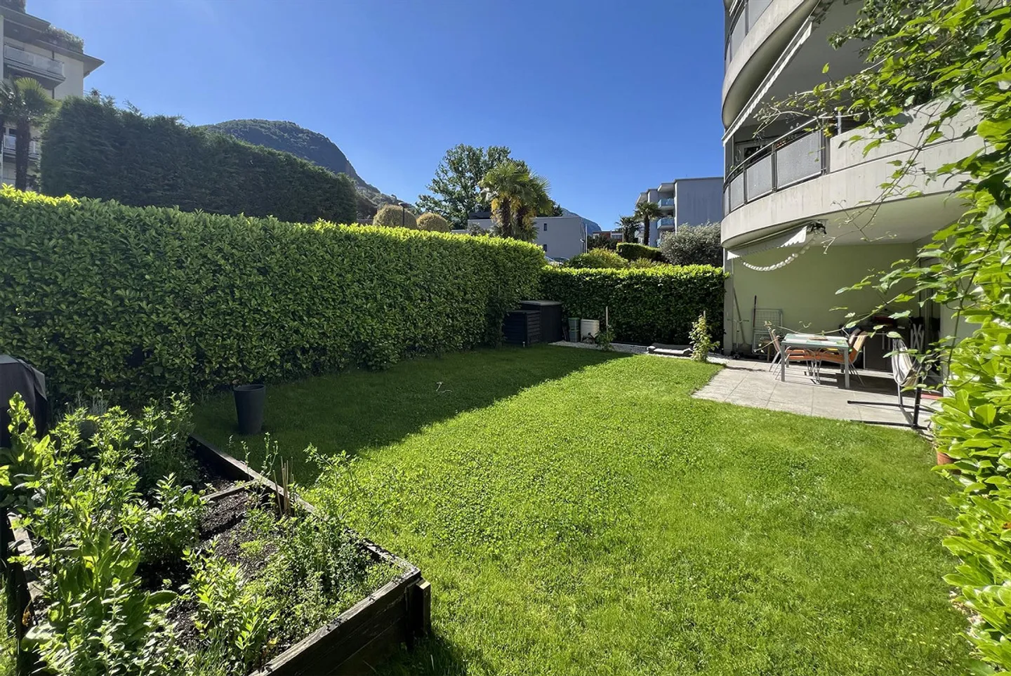 MODERNO 3.5 LOCALI CON SPLENDIDO GIARDINO A PREGASSONA - Foto 1 di 9