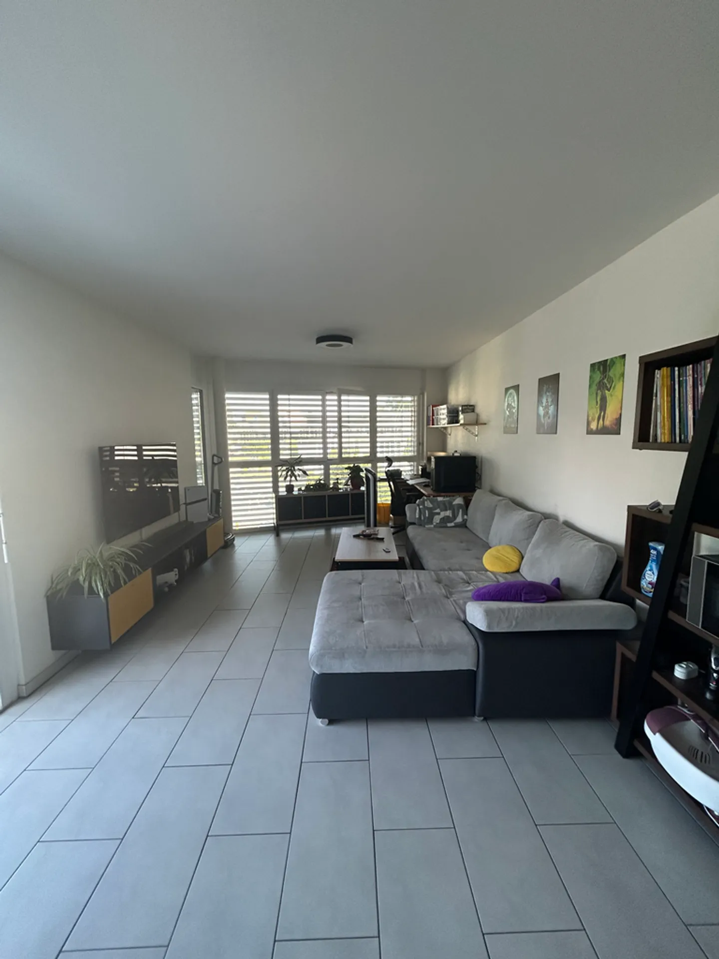 Appartamento Spazioso in Zona Tranquilla - Foto 4 di 9
