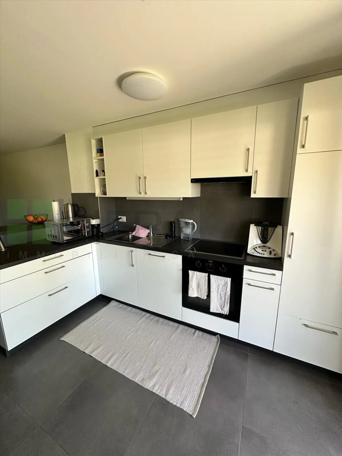 Erdgeschoss-Apartment mit Terrasse - Foto 1 von 13