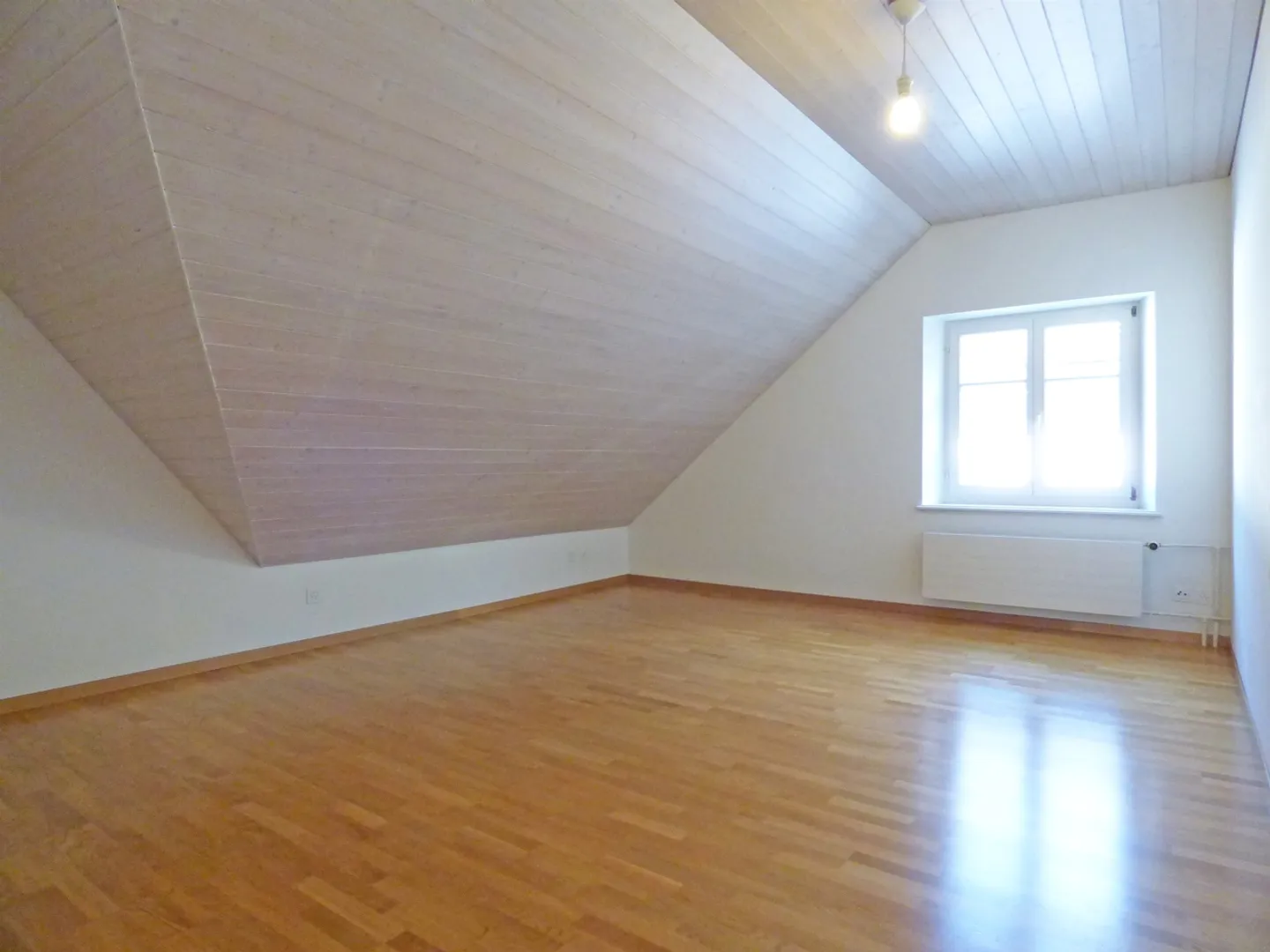 Charmante Wohnung in Horgen - Foto 3 von 4
