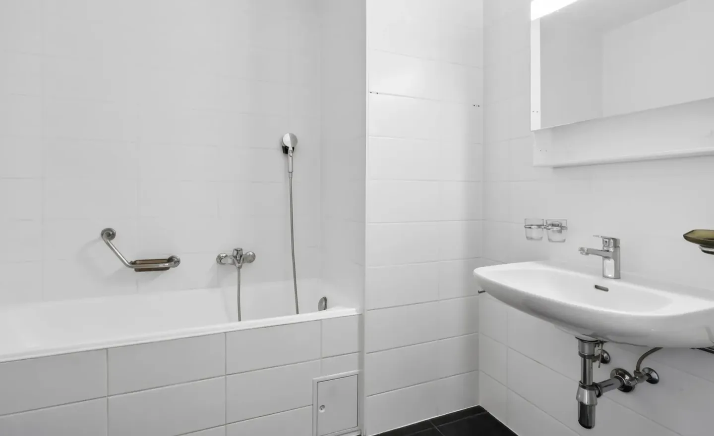 Grand duplex avec 6 chambres et vue panoramique à Onex - Photo 10 sur 11