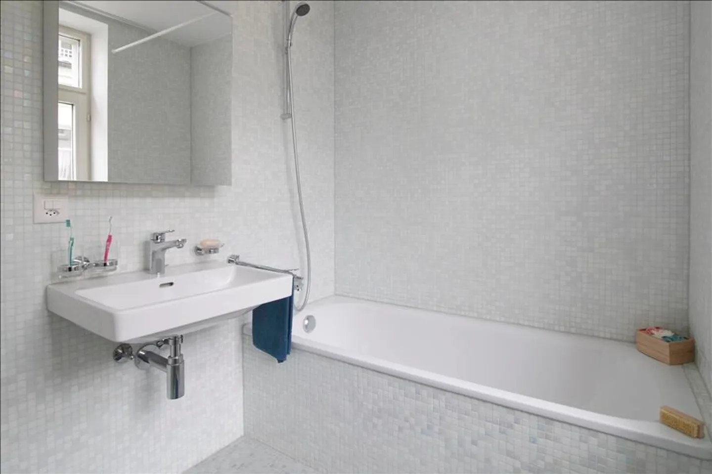 Appartamento d'epoca con charme cerca nuovo residente! - Foto 5 di 9