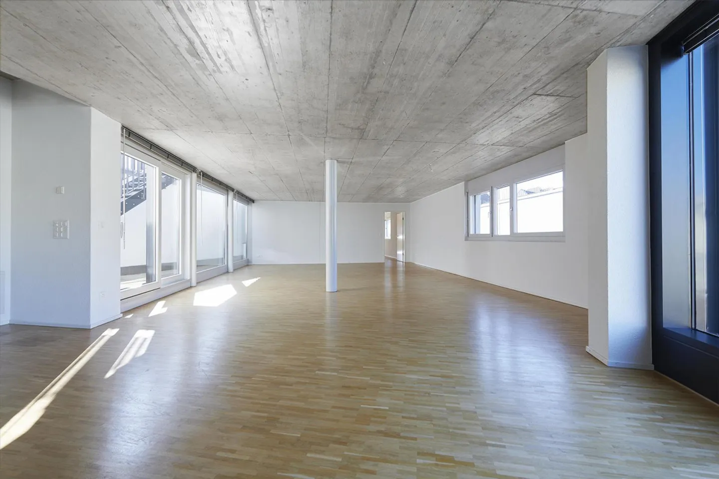 Appartamento Loft Elegante in Città - Foto 3 di 9