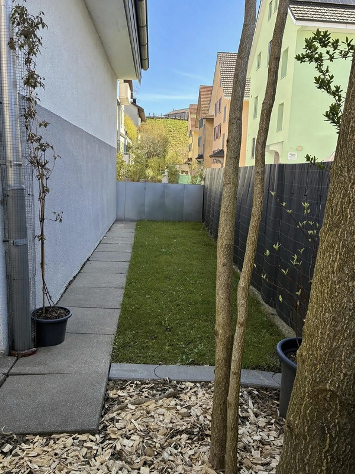 Charmante Studiowohnung mit Garten - Foto 8 von 8