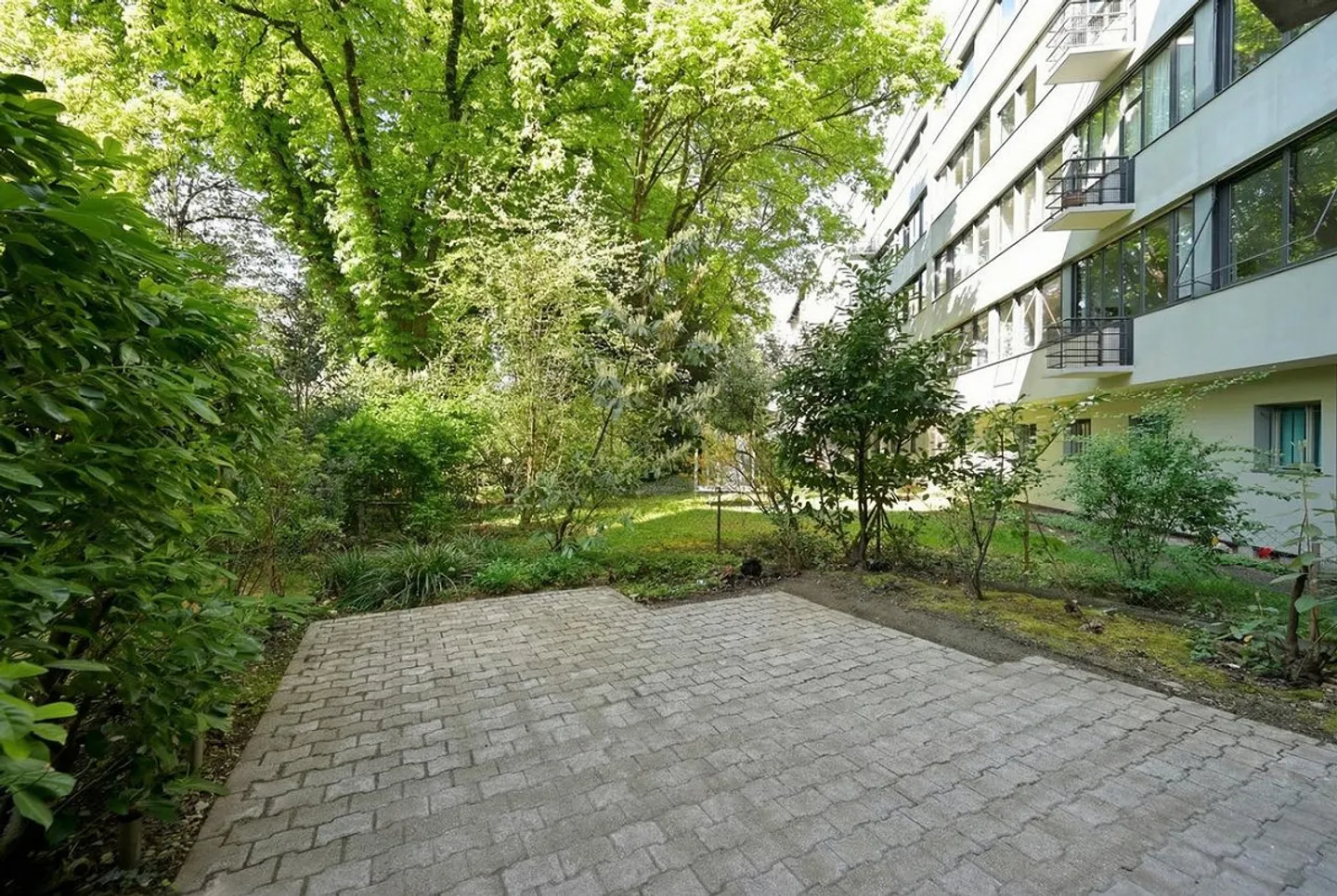 Stadtwohnung mit privatem Garten - Foto 2 von 9