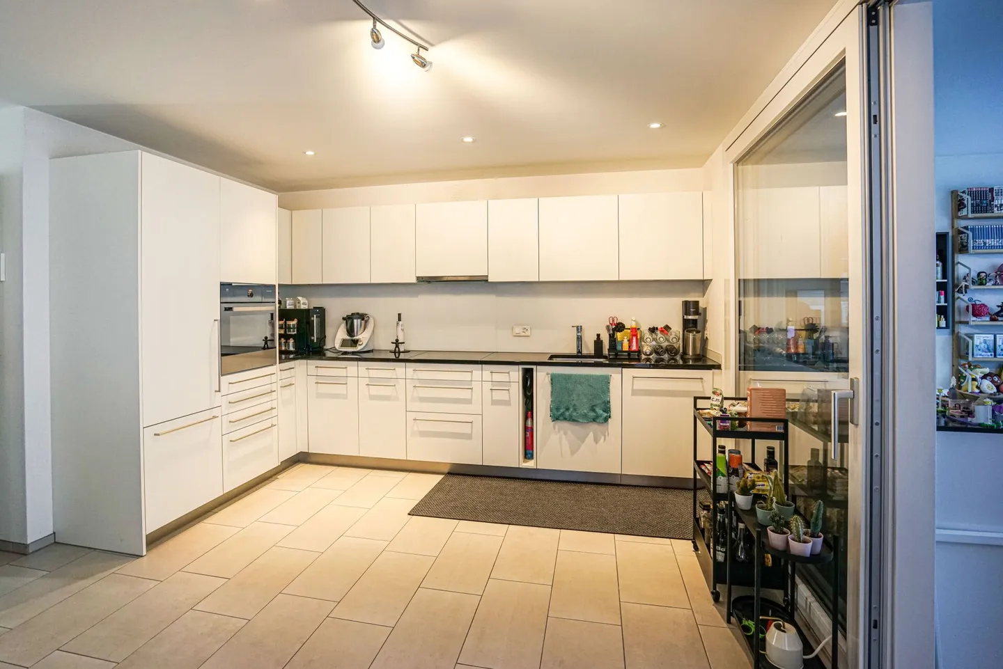 Cozy garden apartment in Dornach - Photo 3 of 15