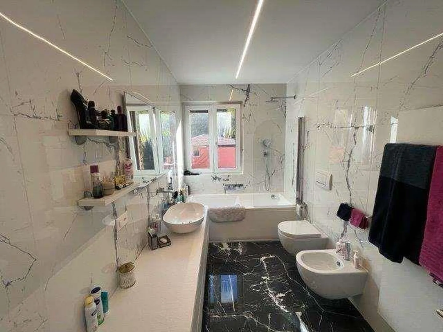 Elegantes Appartement 3,5 in Villa - Foto 10 von 13