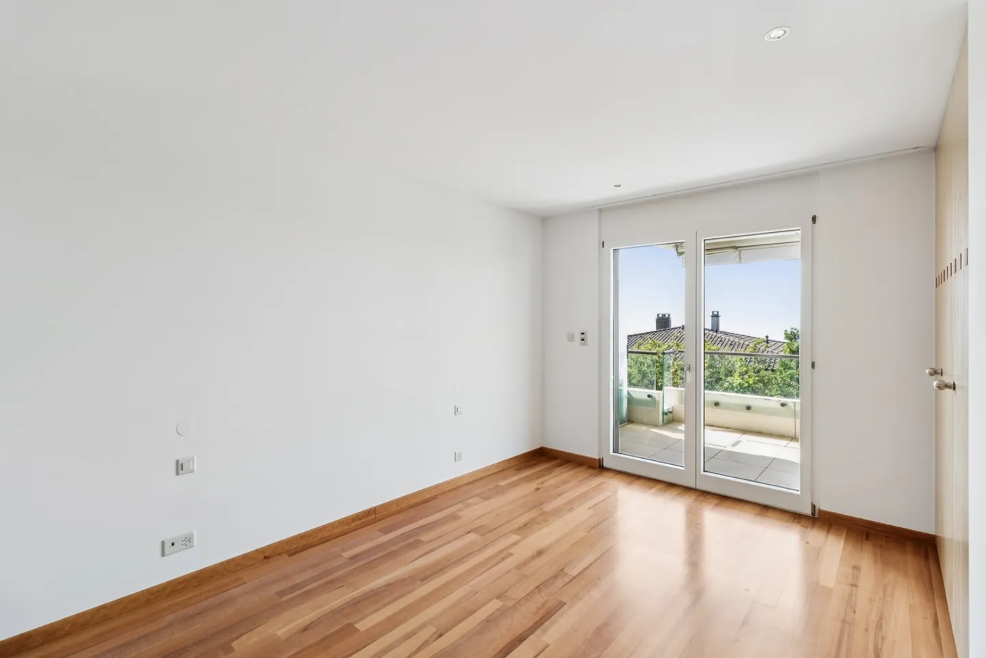 Superbo appartamento di 3,5 locali con terrazza e una bellissima vista - Foto 5 di 9